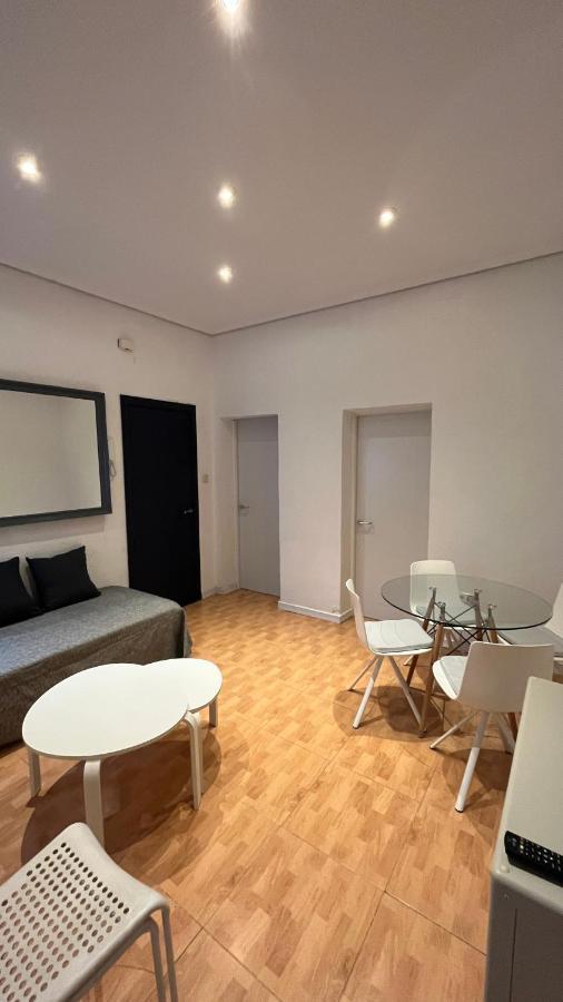 Piso En Valdeacederas Apartment Madrid Exterior photo